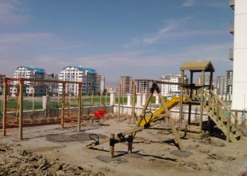 ahşap oyun grubu, ahşap kamelya, ahşap salıncak, zıp zıp, çocuk oyun parkı,
